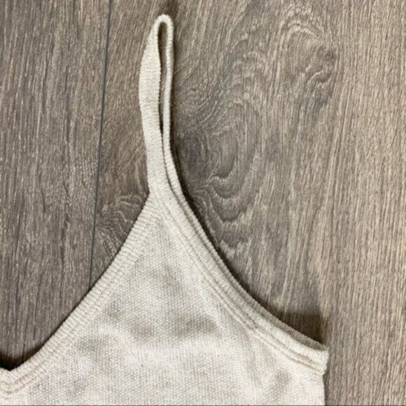 Revolve LNA Cabo Tank Top V-neck Side Slit Scour Taupe Knit V-neck Size Small - Picture 8 of 14